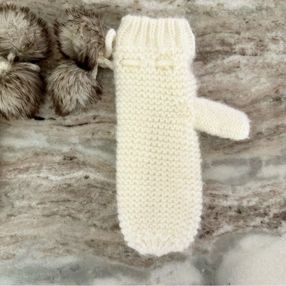 Forever 21 cream cozy
